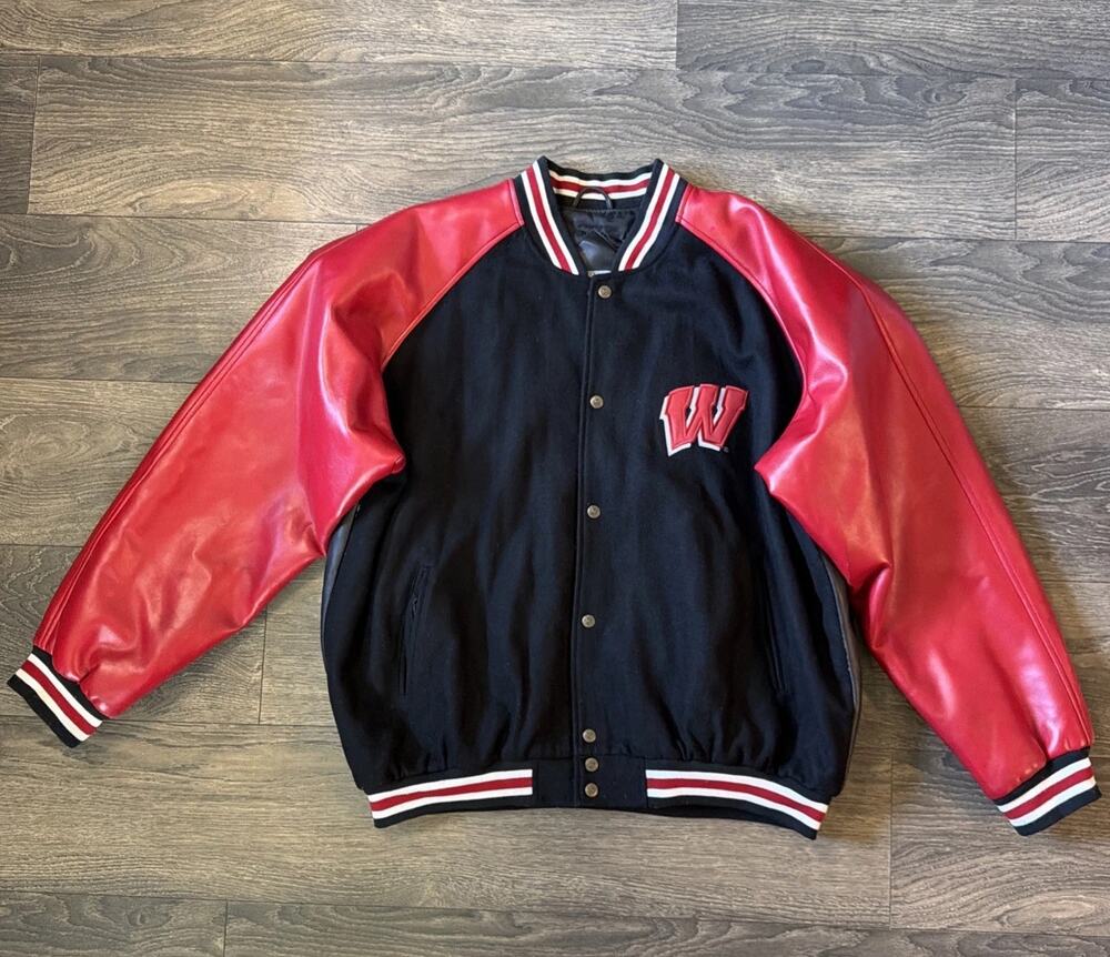 Vintage Y2K 2000s Steve & Barrys XXL Wisconsin Badgers Varsity Bomber Jacket